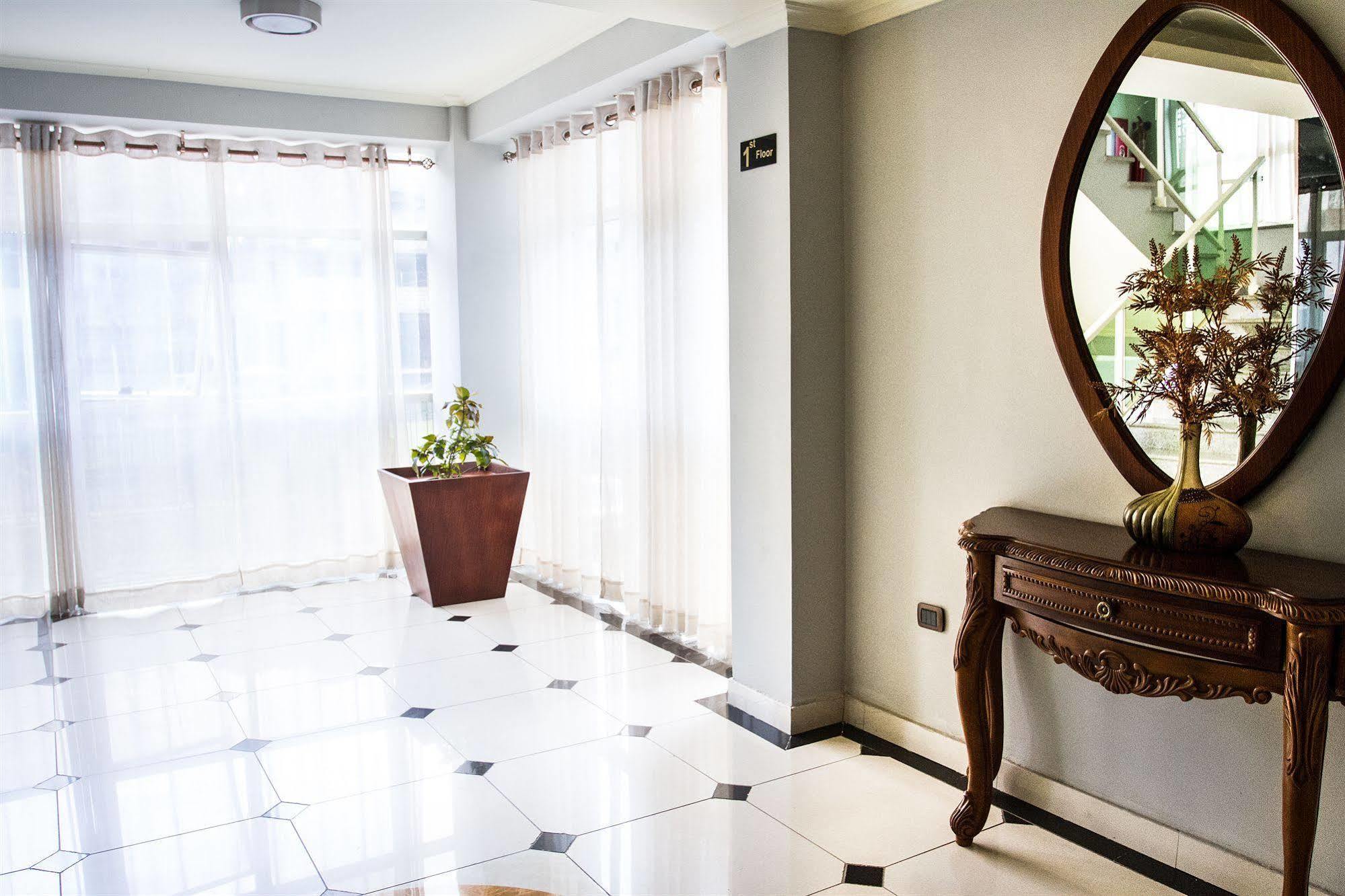 Solo Te Hotel Αντίς Αμπέμπα Εξωτερικό φωτογραφία